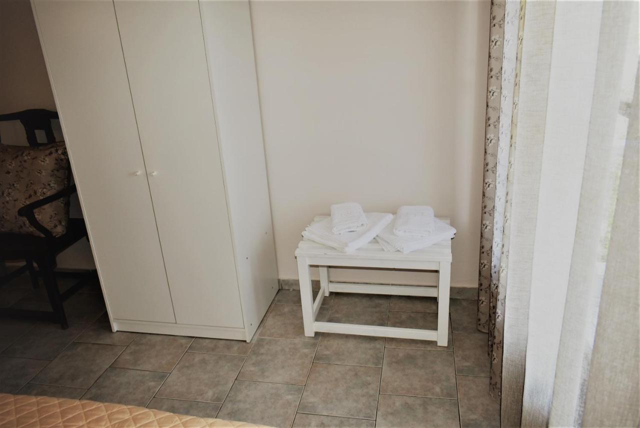 Studios Thea Fresh Rooms Thassos Bagian luar foto
